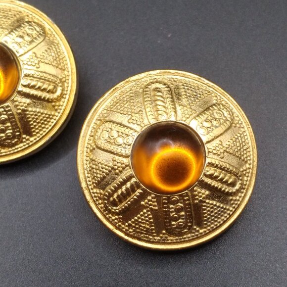 Vintage signed Natori Gold Plated Yellow Glass Stone Clip-On Earrings - Picture 2 of 5